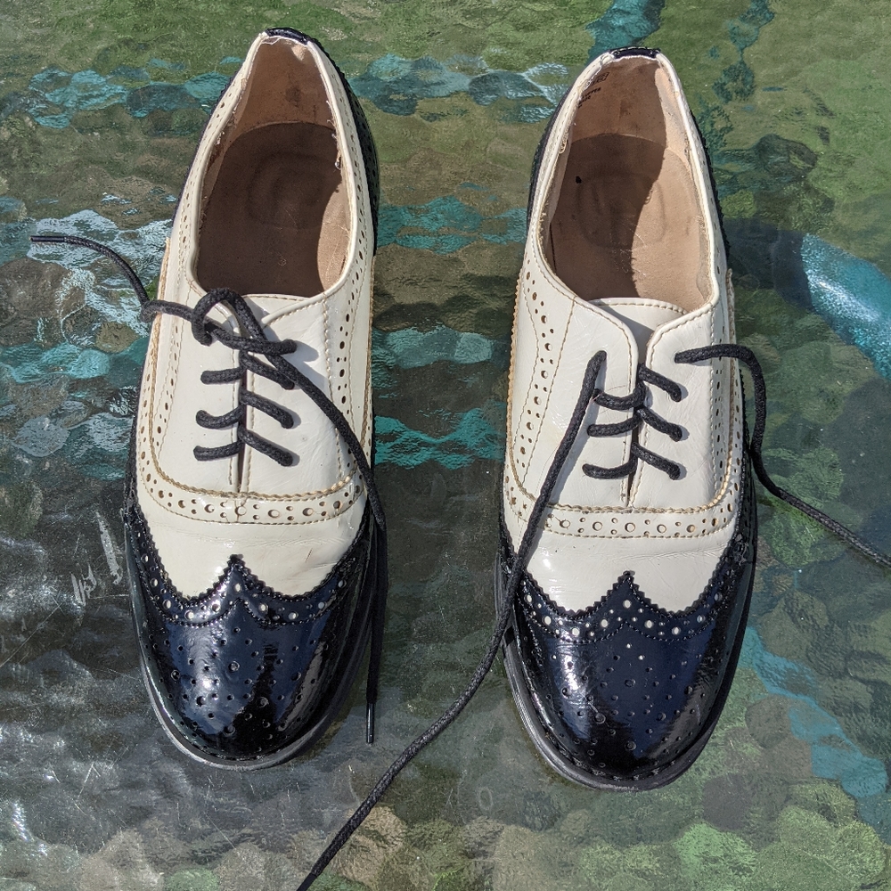 Wanted brand Glossy patent leather dancing shoes - Picture 7 of 8